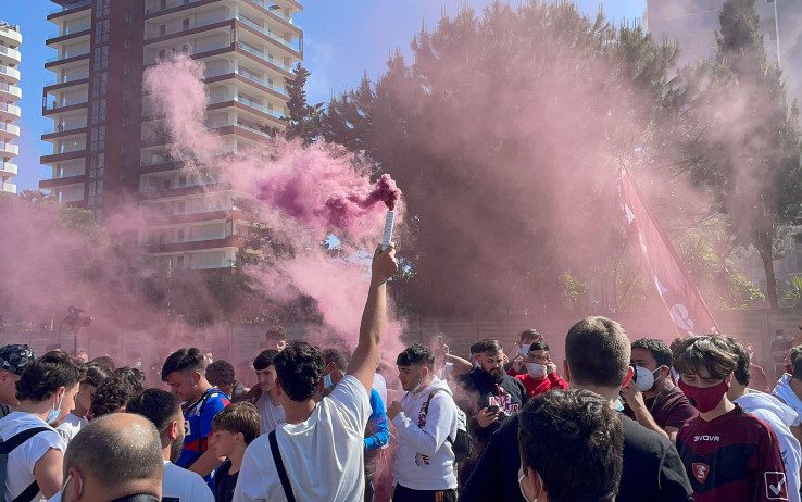 salernitana-tifosi-4-gdm.jpg