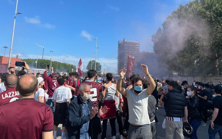 salernitana-tifosi-5-gdm.jpg