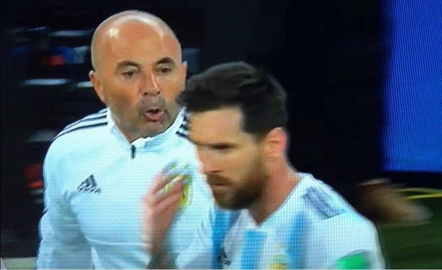 Sampaoli_Messi.jpg