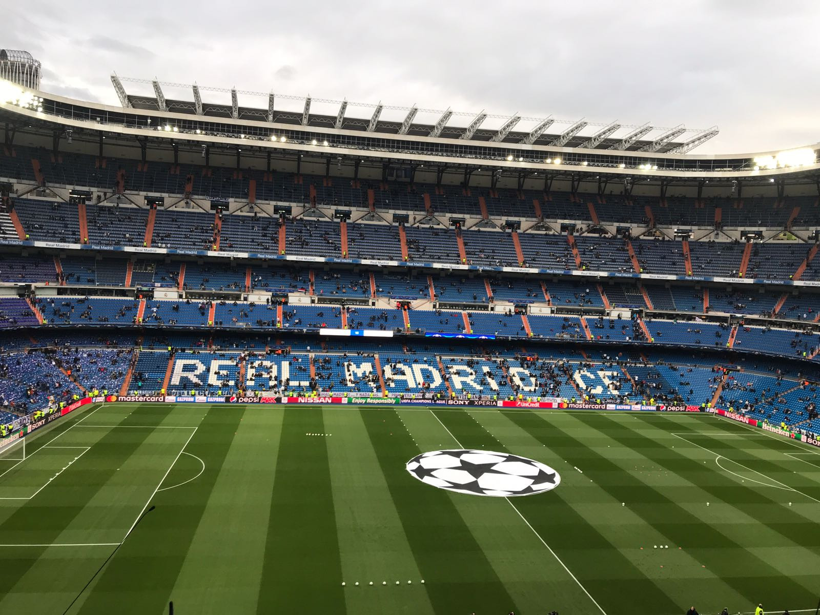 Santiago_Bernabeu_Champions_League.jpeg