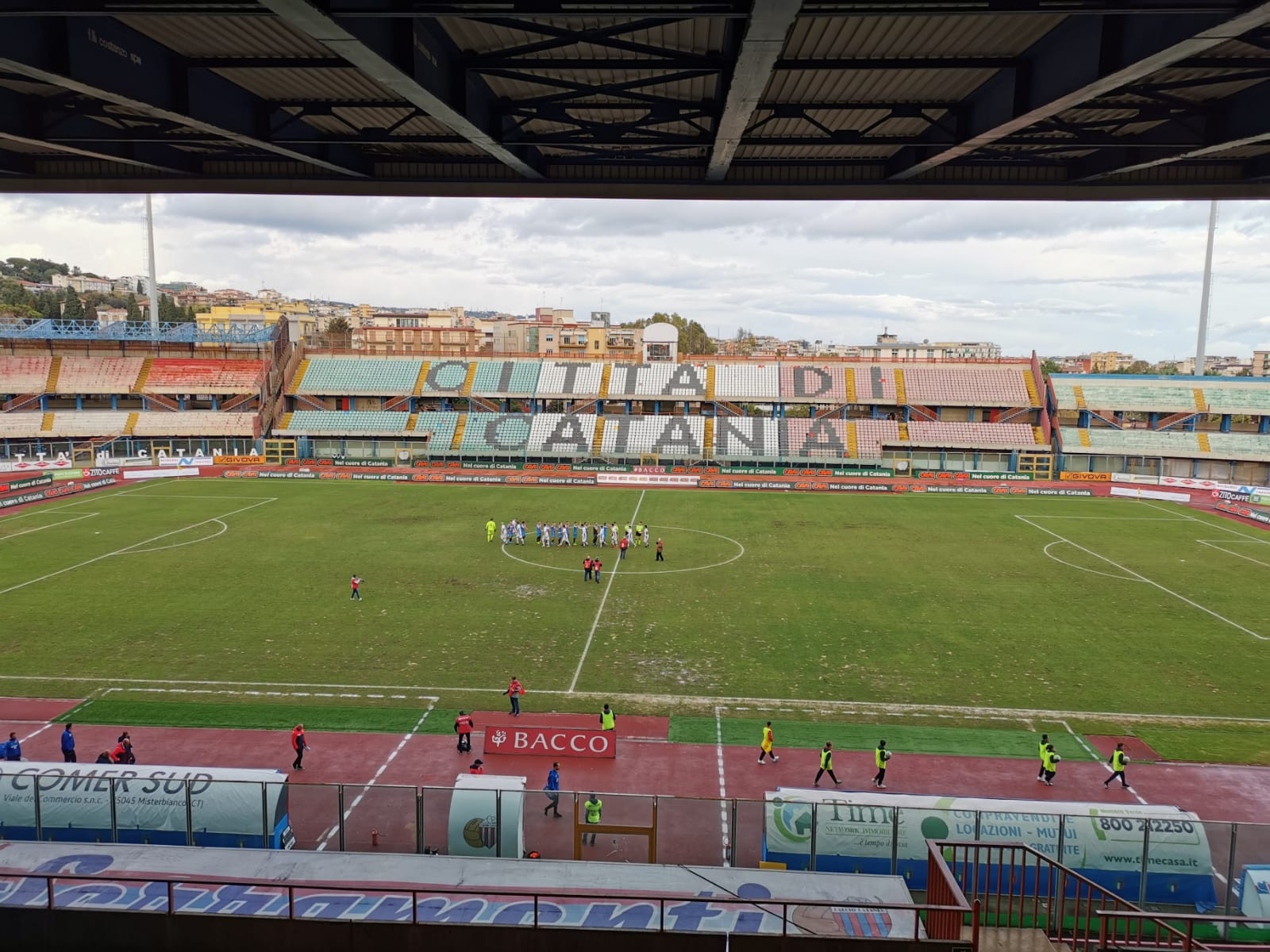 stadio_catania_vuoto_cop.jpeg