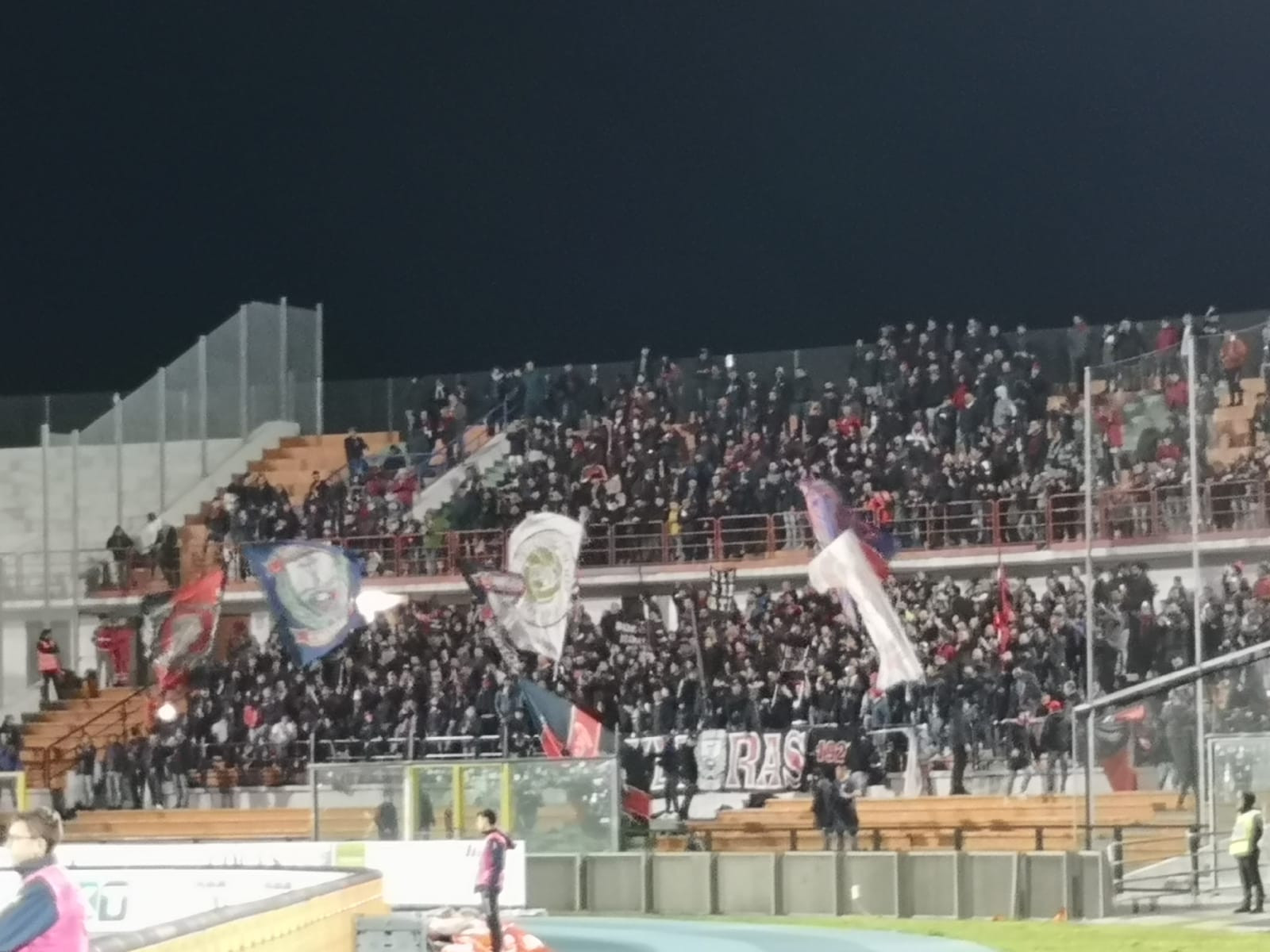 Stadio Cosenza 06 GDM.jpg