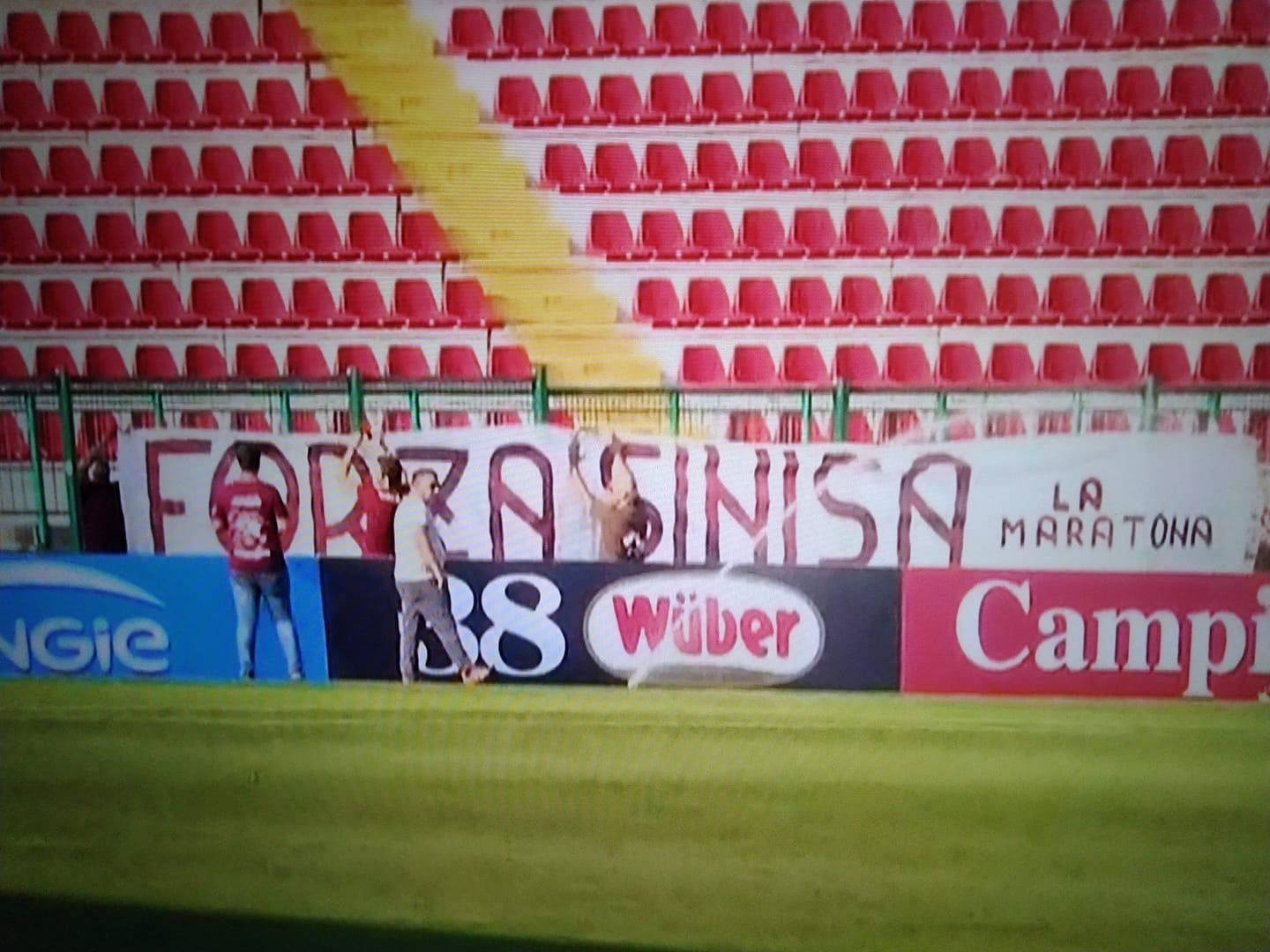 striscione-mihajlovic.jpg