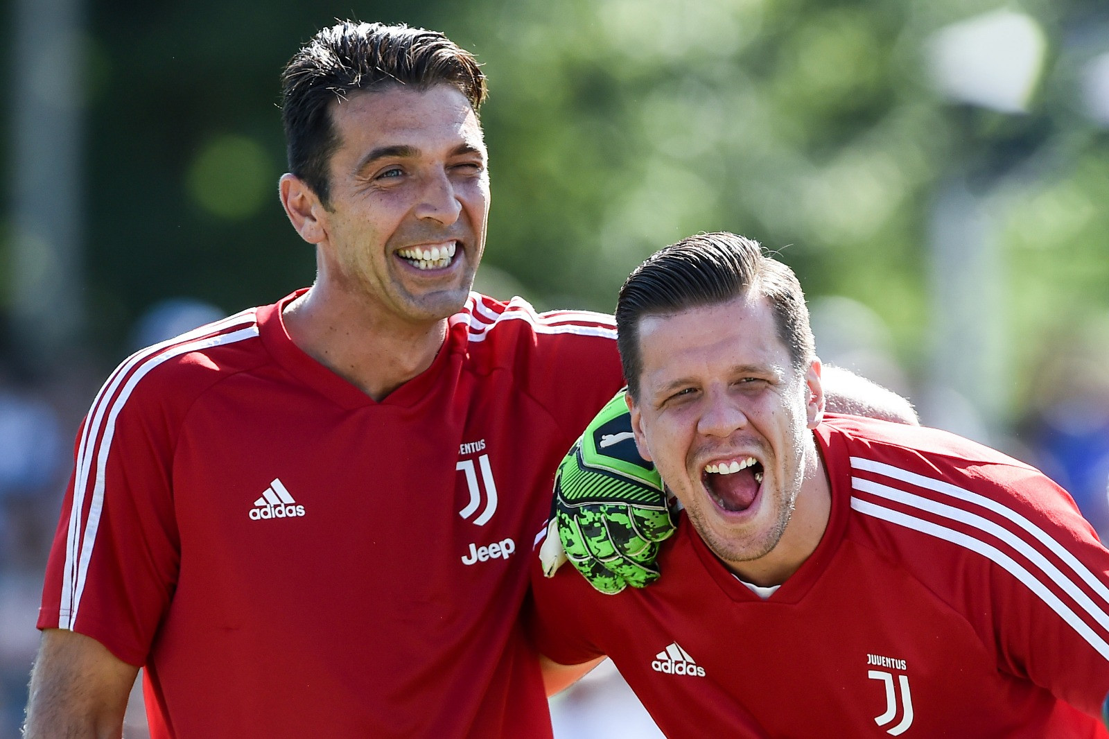 Szczesny Buffon Juventus IMAGE.jpg