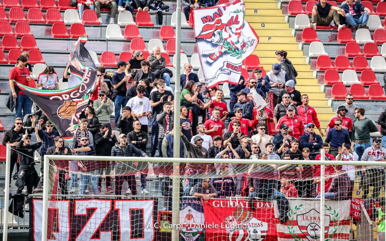 tifosi-carpi.jpg