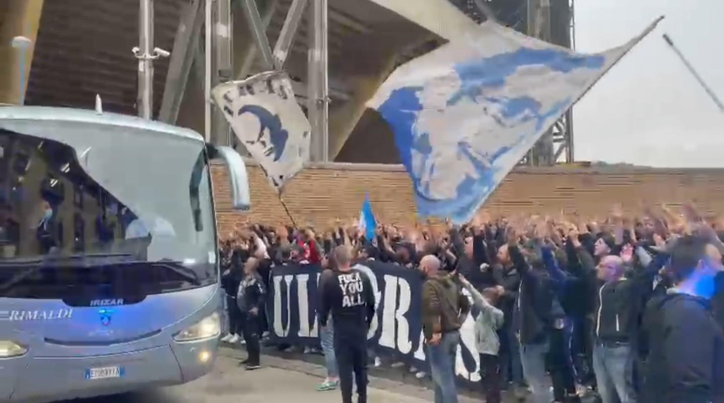 tifosi-napoli-partenza-roma-screen.jpg