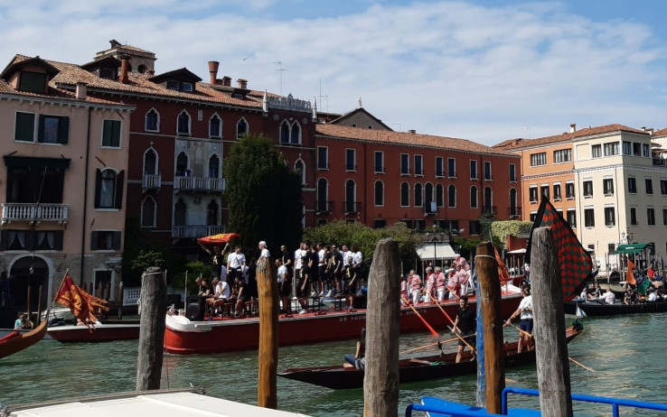 venezia-tifosi-festa-5-gdm.jpg