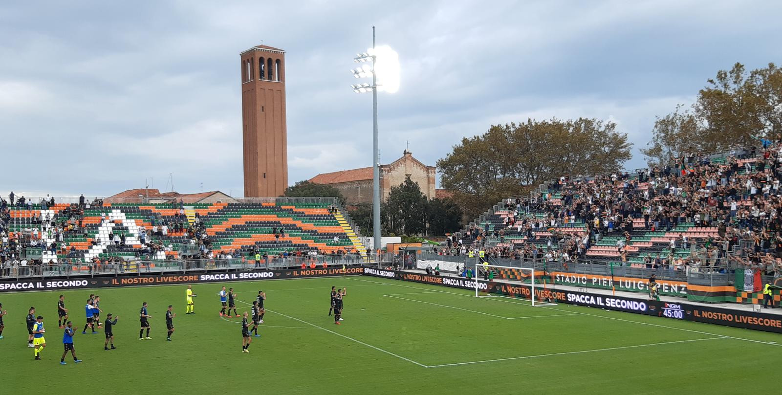 venezia.stadio.ok.jpg