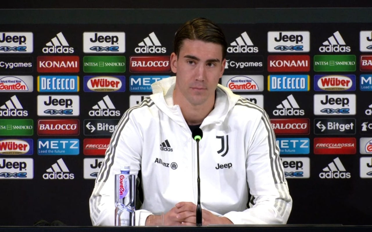 vlahovic-juventus-screen-2-min.jpg