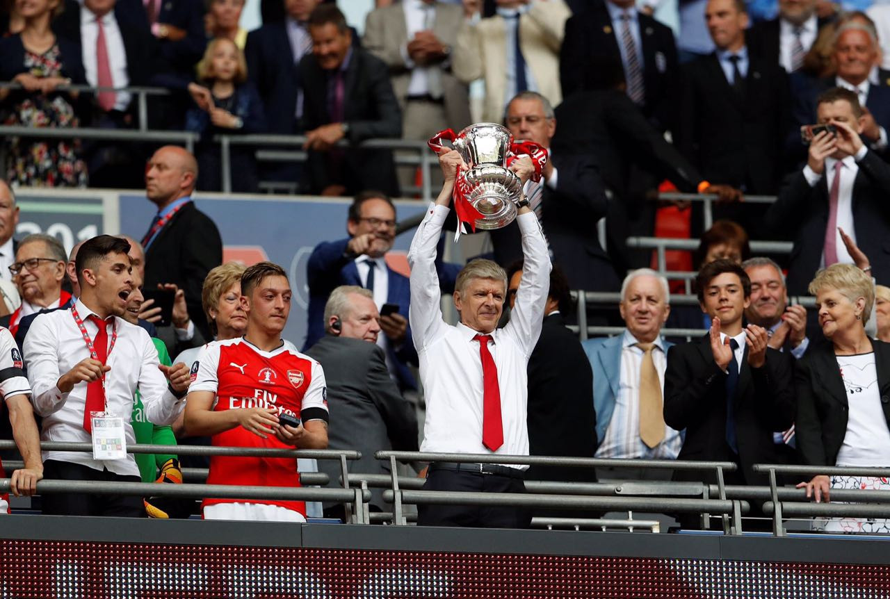 wenger_fa_cup.jpeg