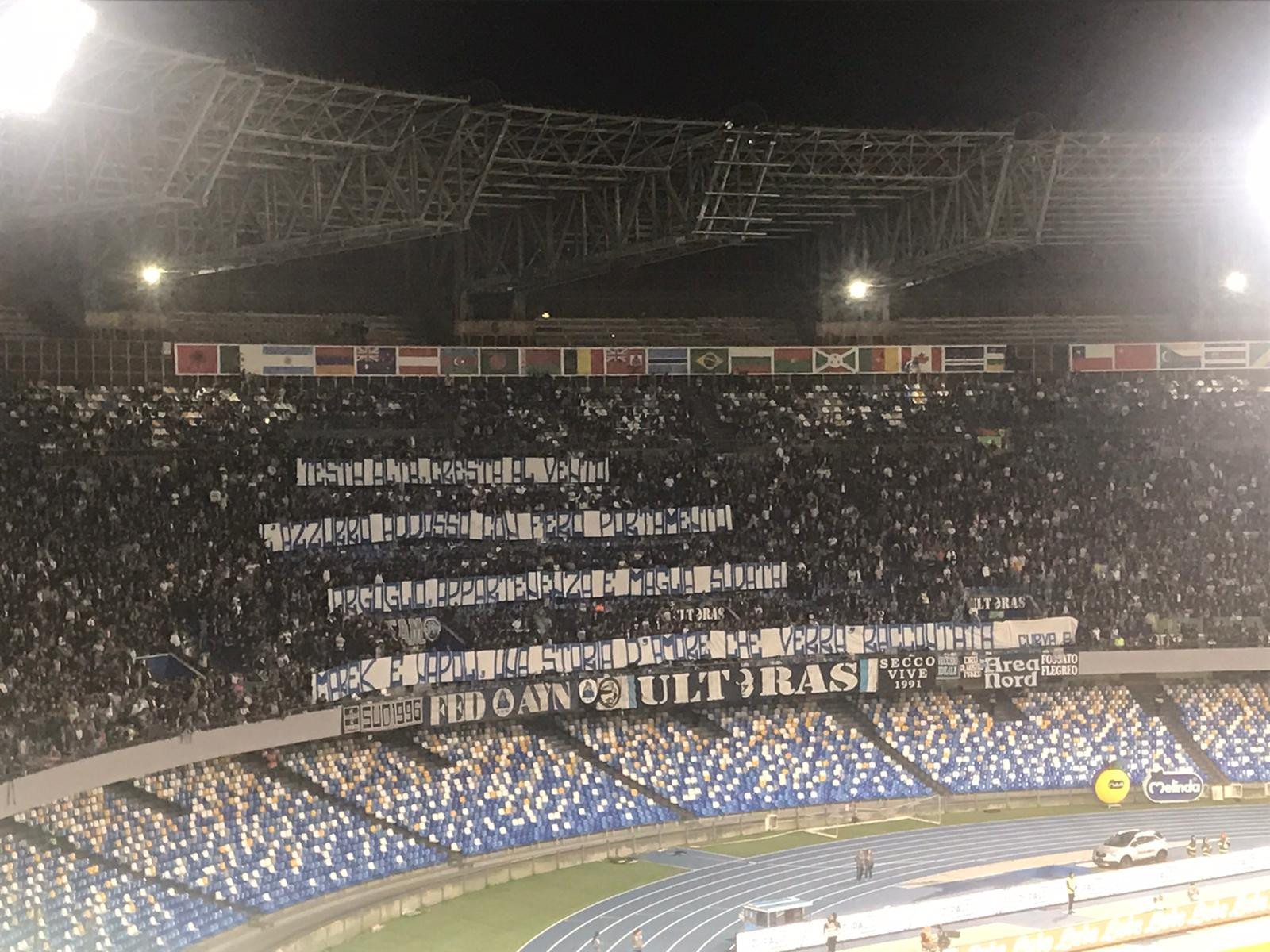 hamsik striscione napoli GDM