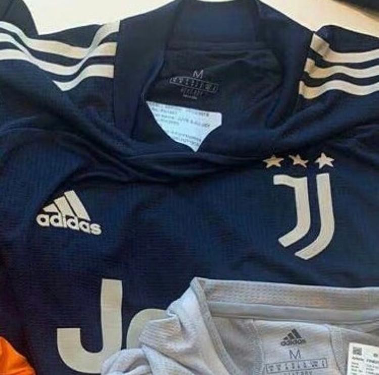 Seconda maglia Juve GDM