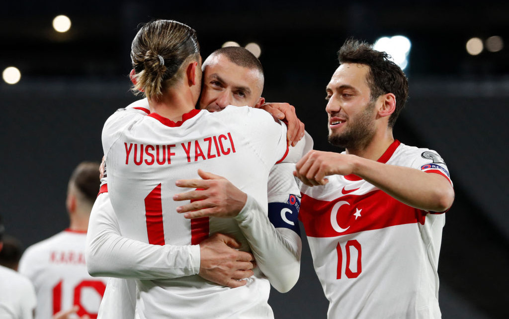 yilmaz_yazici_calhanoglu_turchia_getty.jpg