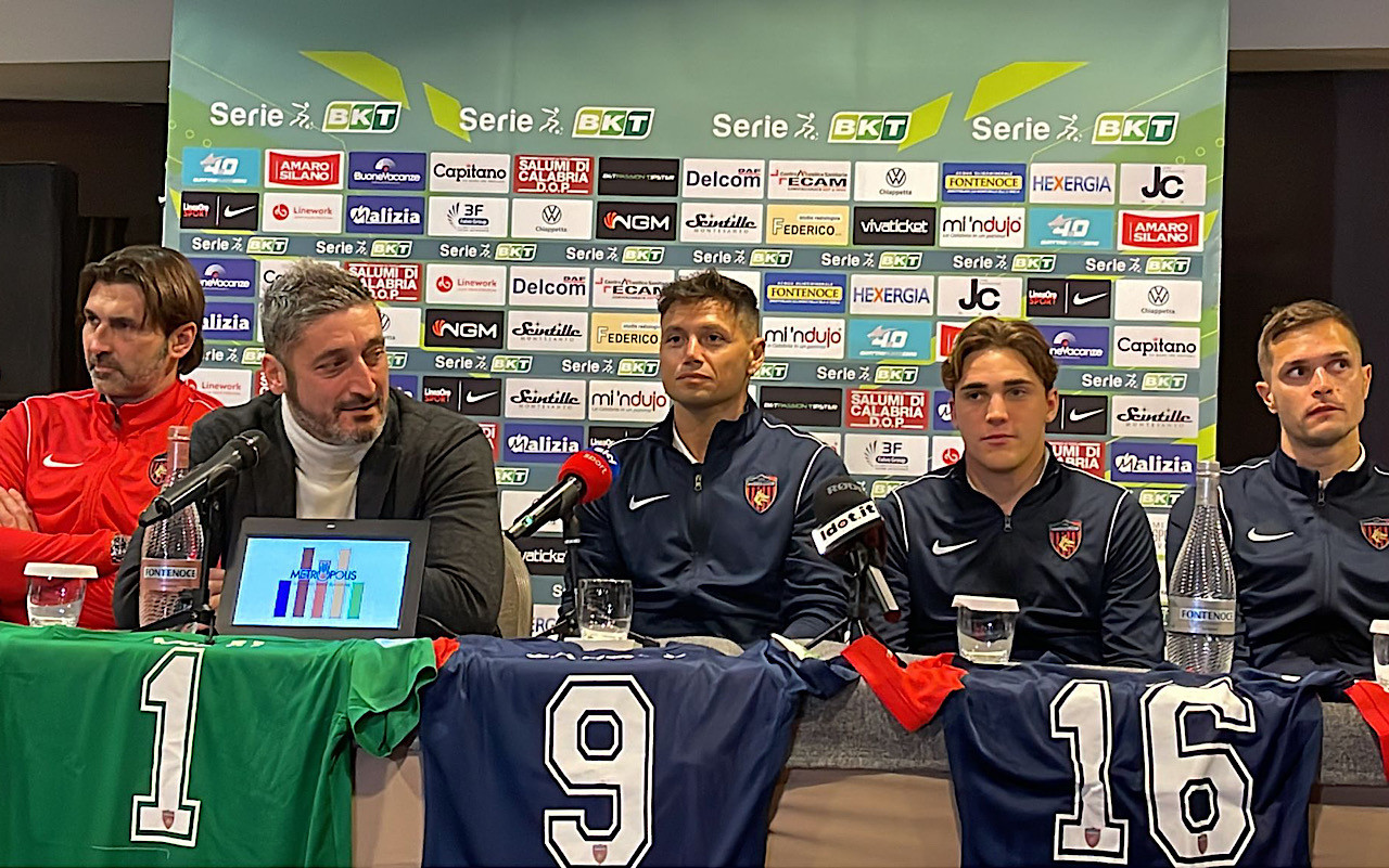 zarate-cosenza-presentazione-2-gdm.jpg