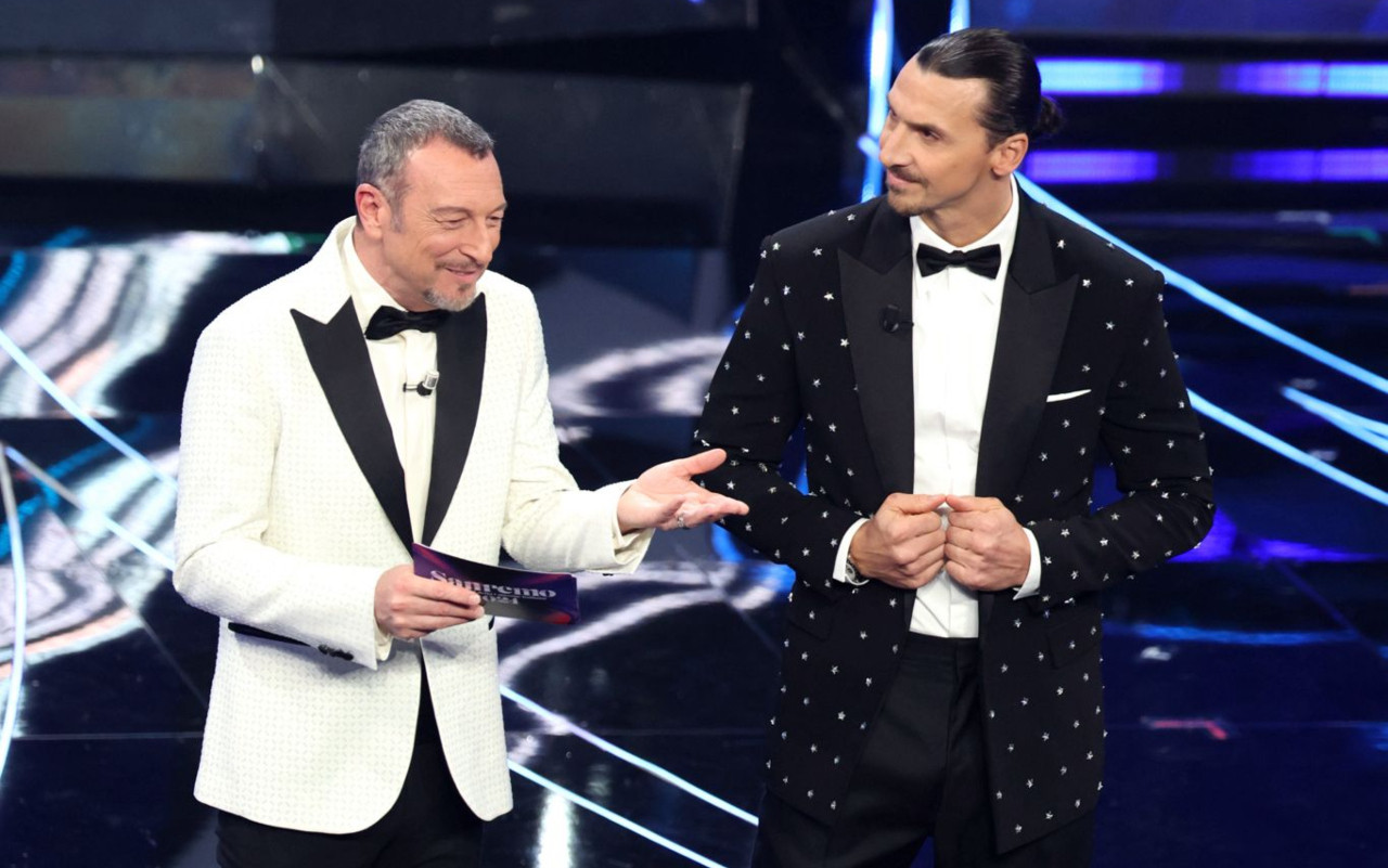 zlatan-ibrahimovic-amadeus-sanremo-2024-getty.jpg