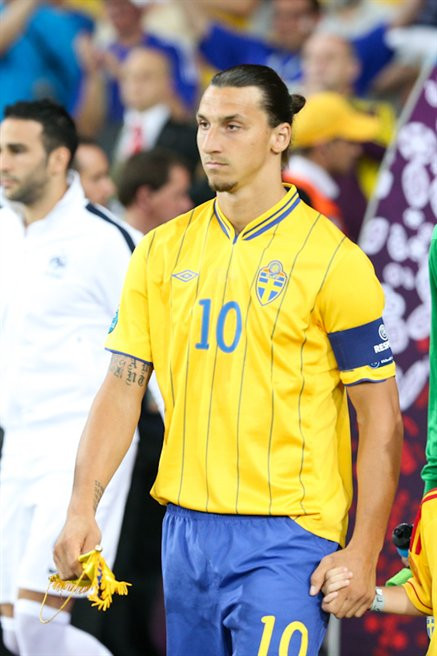 Zlatan_Ibrahimović_Euro_2012_vs_France_02.jpg